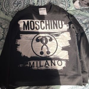 Authentic Moschino sweat shirt size large men sweatshirt
